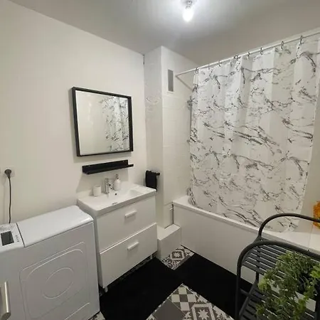 Appartement Cosy A Cenon, Proche Transports Exterior photo