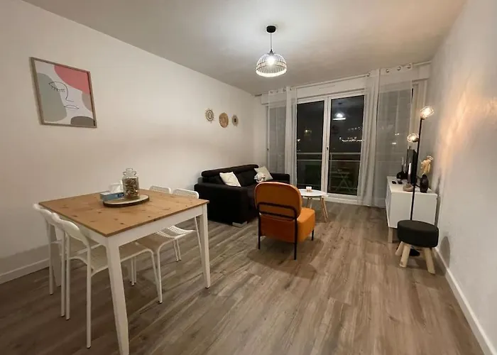 Appartement Cosy A Cenon, Proche Transports