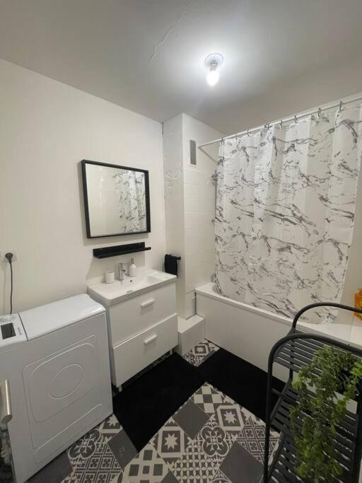 Cosy A Cenon, Proche Transports Apartment Cenon